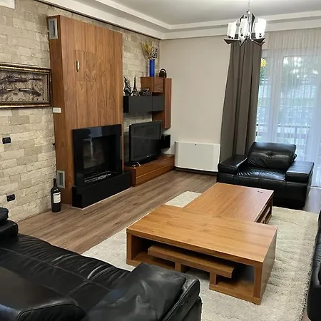 Pajenga Farm Private Villa Elbasan
